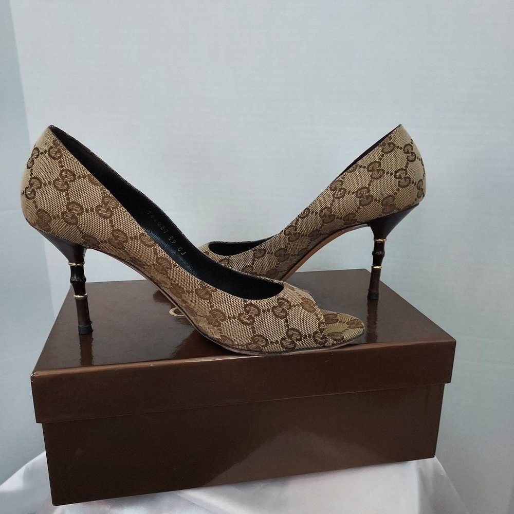 Authentic Gucci Monogram Peep Toe Bamboo Kitten Heel Pumps
